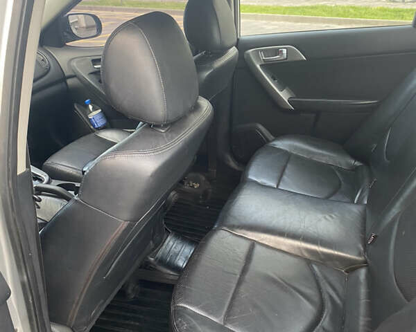 Сірий Кіа Форте, об'ємом двигуна 1.59 л та пробігом 250 тис. км за 4900 $, фото 1 на Automoto.ua