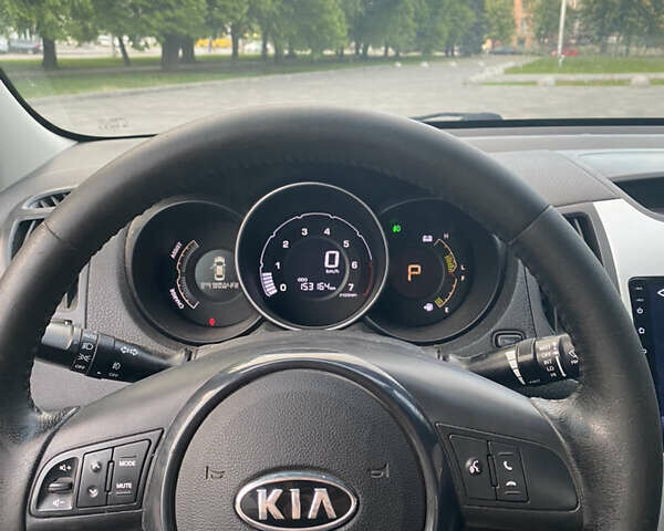 Сірий Кіа Форте, об'ємом двигуна 1.59 л та пробігом 250 тис. км за 4900 $, фото 6 на Automoto.ua