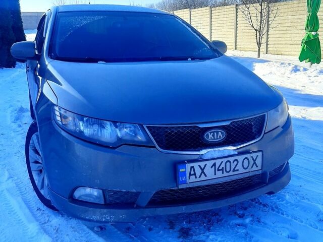 Сірий Кіа Форте, об'ємом двигуна 2.4 л та пробігом 31300 тис. км за 8600 $, фото 1 на Automoto.ua