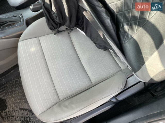 Серый Киа Форте, объемом двигателя 2 л и пробегом 160 тыс. км за 7200 $, фото 26 на Automoto.ua