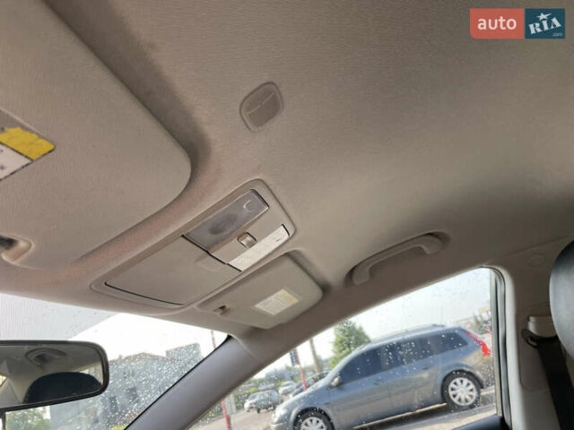 Серый Киа Форте, объемом двигателя 2 л и пробегом 160 тыс. км за 7200 $, фото 27 на Automoto.ua