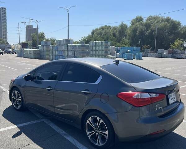 Сірий Кіа Форте, об'ємом двигуна 2 л та пробігом 165 тис. км за 10000 $, фото 3 на Automoto.ua
