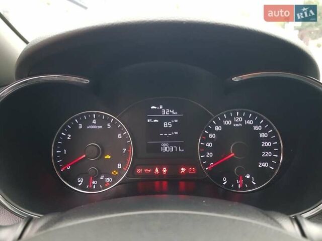 Серый Киа Форте, объемом двигателя 1.59 л и пробегом 131 тыс. км за 7350 $, фото 8 на Automoto.ua