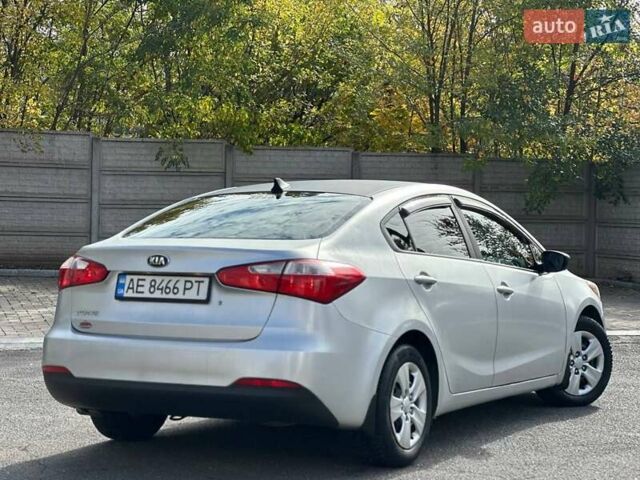 Серый Киа Форте, объемом двигателя 1.8 л и пробегом 179 тыс. км за 7700 $, фото 8 на Automoto.ua