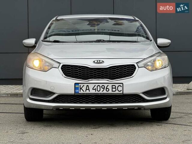 Сірий Кіа Форте, об'ємом двигуна 1.8 л та пробігом 172 тис. км за 8200 $, фото 2 на Automoto.ua