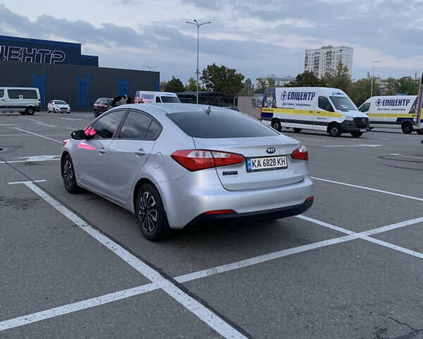 Сірий Кіа Форте, об'ємом двигуна 1.8 л та пробігом 158 тис. км за 8600 $, фото 6 на Automoto.ua