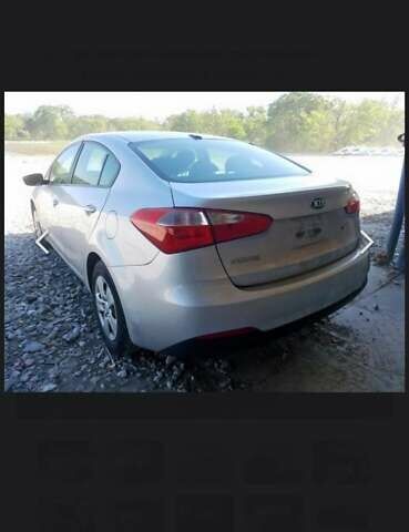 Серый Киа Форте, объемом двигателя 1.8 л и пробегом 302 тыс. км за 7850 $, фото 12 на Automoto.ua