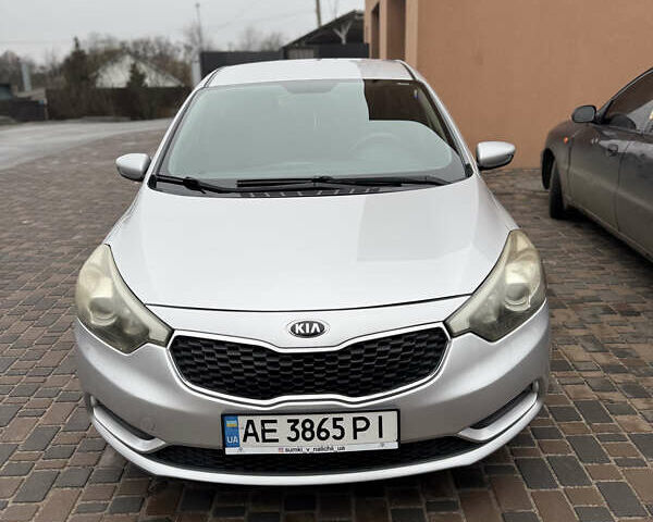 Серый Киа Форте, объемом двигателя 1.8 л и пробегом 302 тыс. км за 7850 $, фото 1 на Automoto.ua