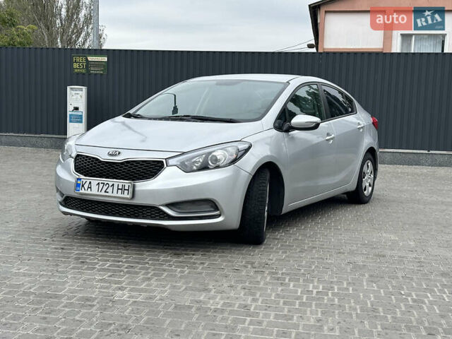 Сірий Кіа Форте, об'ємом двигуна 1.8 л та пробігом 174 тис. км за 7800 $, фото 1 на Automoto.ua