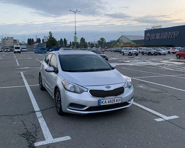 Сірий Кіа Форте, об'ємом двигуна 1.8 л та пробігом 158 тис. км за 8600 $, фото 10 на Automoto.ua