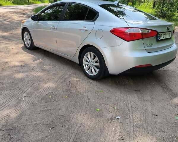 Сірий Кіа Форте, об'ємом двигуна 1.8 л та пробігом 230 тис. км за 8999 $, фото 6 на Automoto.ua