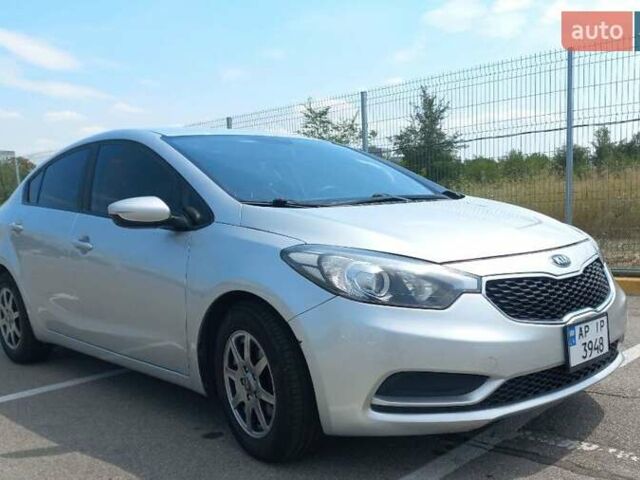 Серый Киа Форте, объемом двигателя 1.8 л и пробегом 137 тыс. км за 8300 $, фото 2 на Automoto.ua