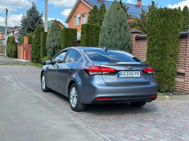 Сірий Кіа Форте, об'ємом двигуна 2 л та пробігом 130 тис. км за 11500 $, фото 1 на Automoto.ua