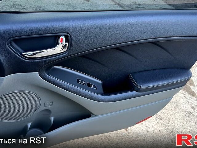 Сірий Кіа Форте, об'ємом двигуна 1.8 л та пробігом 110 тис. км за 7800 $, фото 12 на Automoto.ua