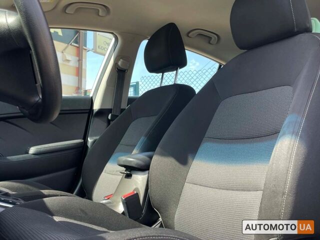 Сірий Кіа Форте, об'ємом двигуна 2 л та пробігом 114 тис. км за 12800 $, фото 12 на Automoto.ua