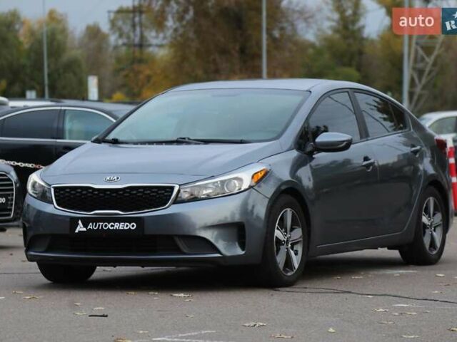 Кіа Форте 2017 у Києві на Automoto.ua Сірий Кіа Форте, об'ємом двигуна 2 л та пробігом 92 тис. км за 11800 $, фото 2 на Automoto.ua