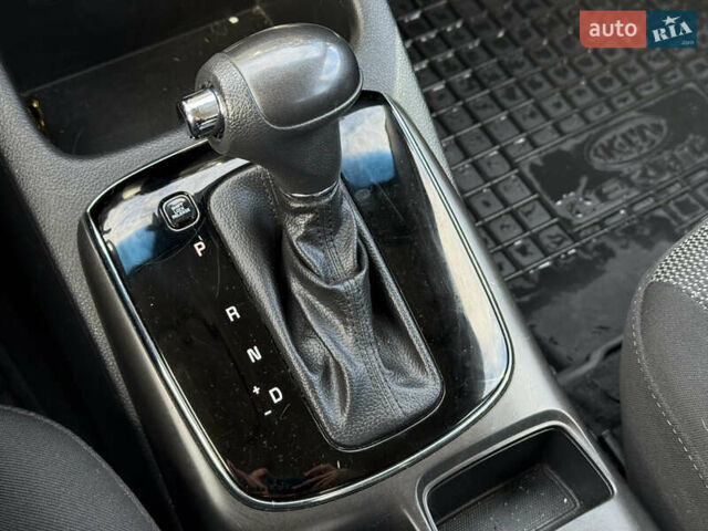 Киа Форте 2017 в Стрые на Automoto.ua Серый Киа Форте, объемом двигателя 2 л и пробегом 114 тыс. км за 10999 $, фото 48 на Automoto.ua
