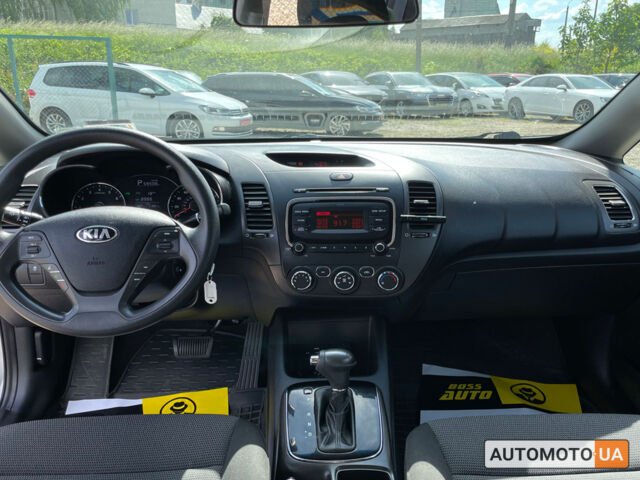 Сірий Кіа Форте, об'ємом двигуна 2 л та пробігом 114 тис. км за 12800 $, фото 6 на Automoto.ua