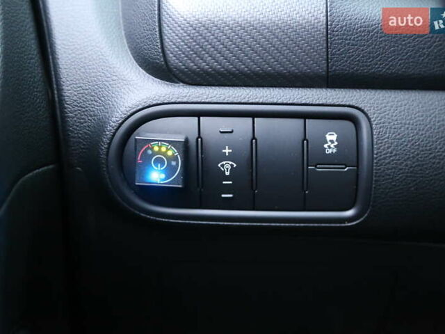 Кіа Форте 2017 у Києві на Automoto.ua Сірий Кіа Форте, об'ємом двигуна 2 л та пробігом 92 тис. км за 11800 $, фото 23 на Automoto.ua