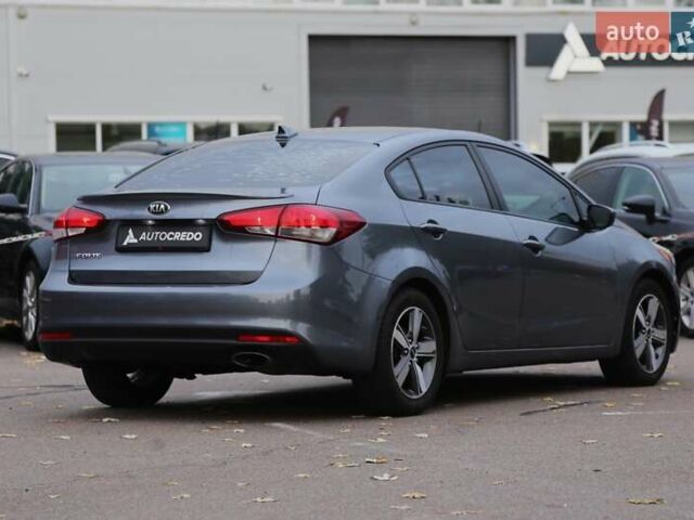 Кіа Форте 2017 у Києві на Automoto.ua Сірий Кіа Форте, об'ємом двигуна 2 л та пробігом 92 тис. км за 11800 $, фото 6 на Automoto.ua