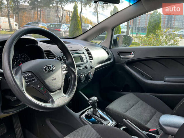 Сірий Кіа Форте, об'ємом двигуна 2 л та пробігом 86 тис. км за 8999 $, фото 9 на Automoto.ua
