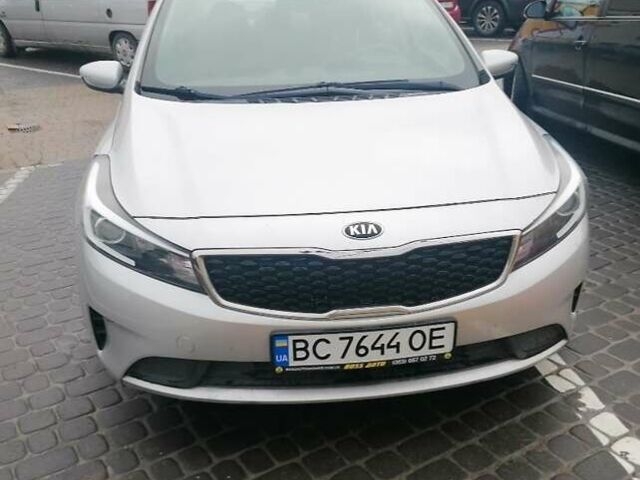 Серый Киа Форте, объемом двигателя 2 л и пробегом 92 тыс. км за 9500 $, фото 1 на Automoto.ua