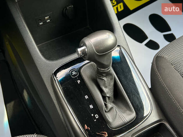 Серый Киа Форте, объемом двигателя 2 л и пробегом 86 тыс. км за 8999 $, фото 16 на Automoto.ua