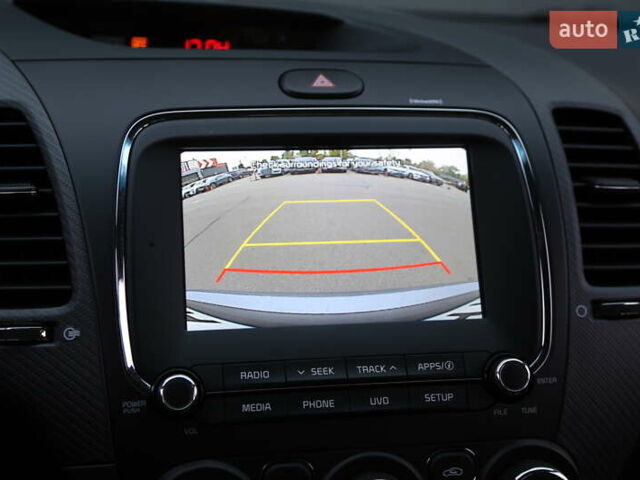 Кіа Форте 2017 у Києві на Automoto.ua Сірий Кіа Форте, об'ємом двигуна 2 л та пробігом 92 тис. км за 11800 $, фото 17 на Automoto.ua