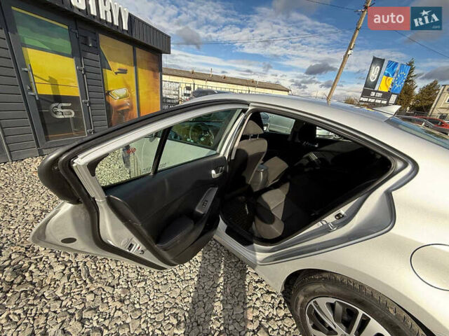 Серый Киа Форте, объемом двигателя 2 л и пробегом 114 тыс. км за 10800 $, фото 40 на Automoto.ua