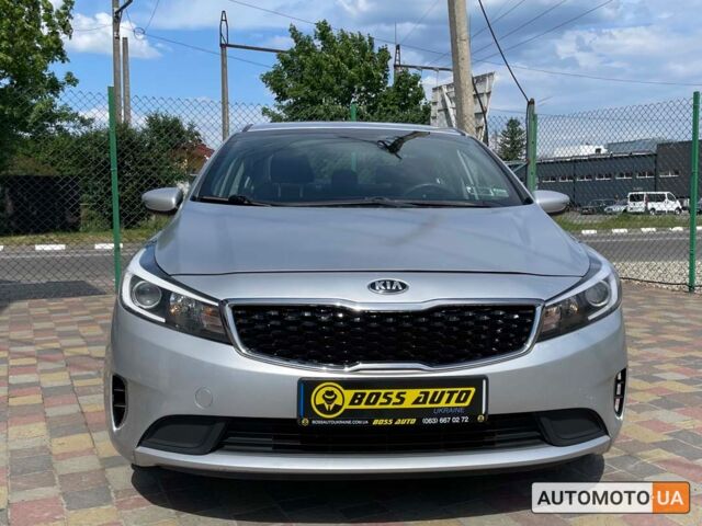 Сірий Кіа Форте, об'ємом двигуна 2 л та пробігом 114 тис. км за 12800 $, фото 1 на Automoto.ua