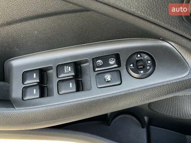 Сірий Кіа Форте, об'ємом двигуна 2 л та пробігом 114 тис. км за 11500 $, фото 13 на Automoto.ua