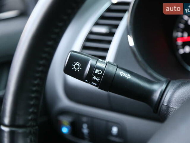 Кіа Форте 2017 у Києві на Automoto.ua Сірий Кіа Форте, об'ємом двигуна 2 л та пробігом 92 тис. км за 11800 $, фото 21 на Automoto.ua