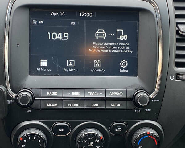 Серый Киа Форте, объемом двигателя 2 л и пробегом 180 тыс. км за 9500 $, фото 1 на Automoto.ua