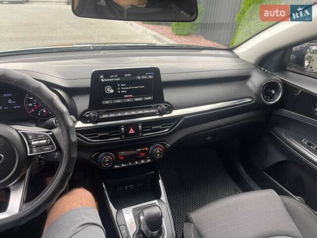 Сірий Кіа Форте, об'ємом двигуна 2 л та пробігом 75 тис. км за 15700 $, фото 22 на Automoto.ua