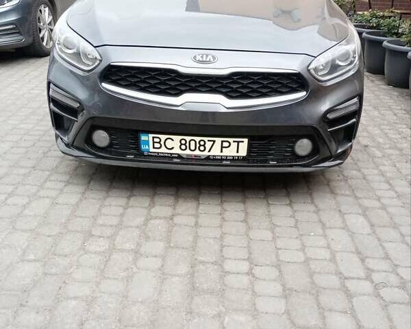 Серый Киа Форте, объемом двигателя 2 л и пробегом 180 тыс. км за 11800 $, фото 23 на Automoto.ua