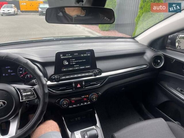 Сірий Кіа Форте, об'ємом двигуна 2 л та пробігом 75 тис. км за 15700 $, фото 23 на Automoto.ua