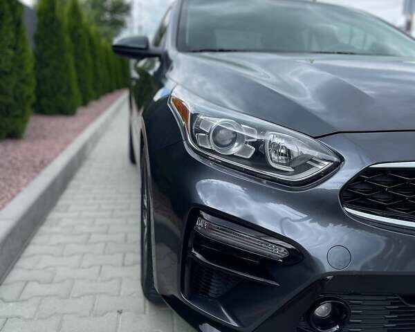 Сірий Кіа Форте, об'ємом двигуна 2 л та пробігом 75 тис. км за 15700 $, фото 9 на Automoto.ua