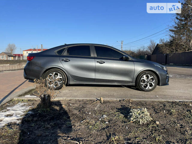 Сірий Кіа Форте, об'ємом двигуна 2 л та пробігом 53 тис. км за 15400 $, фото 3 на Automoto.ua