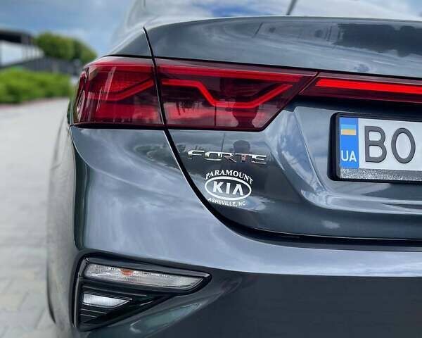 Сірий Кіа Форте, об'ємом двигуна 2 л та пробігом 75 тис. км за 15700 $, фото 16 на Automoto.ua