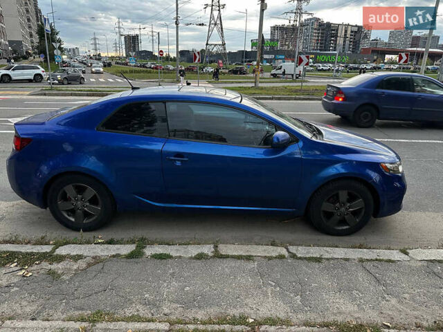 Синій Кіа Форте, об'ємом двигуна 2 л та пробігом 260 тис. км за 7300 $, фото 4 на Automoto.ua