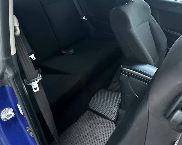 Синій Кіа Форте, об'ємом двигуна 2 л та пробігом 260 тис. км за 7300 $, фото 8 на Automoto.ua
