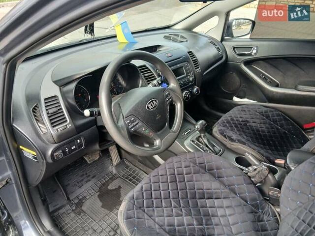 Синий Киа Форте, объемом двигателя 1.8 л и пробегом 307 тыс. км за 6900 $, фото 22 на Automoto.ua