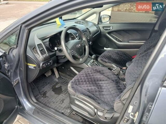 Синий Киа Форте, объемом двигателя 1.8 л и пробегом 307 тыс. км за 6900 $, фото 61 на Automoto.ua