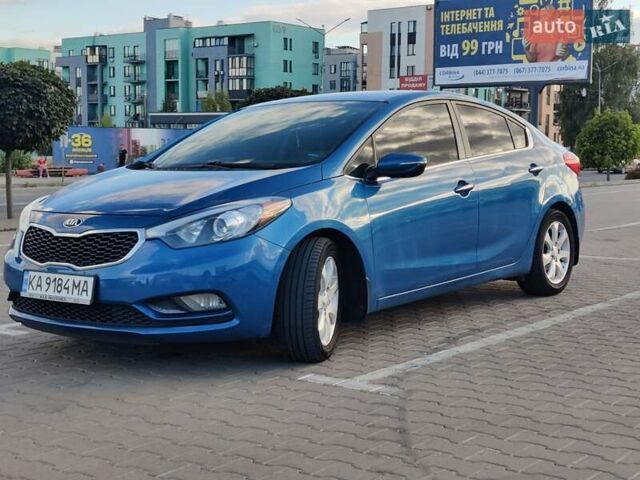 Синий Киа Форте, объемом двигателя 2 л и пробегом 174 тыс. км за 8600 $, фото 3 на Automoto.ua