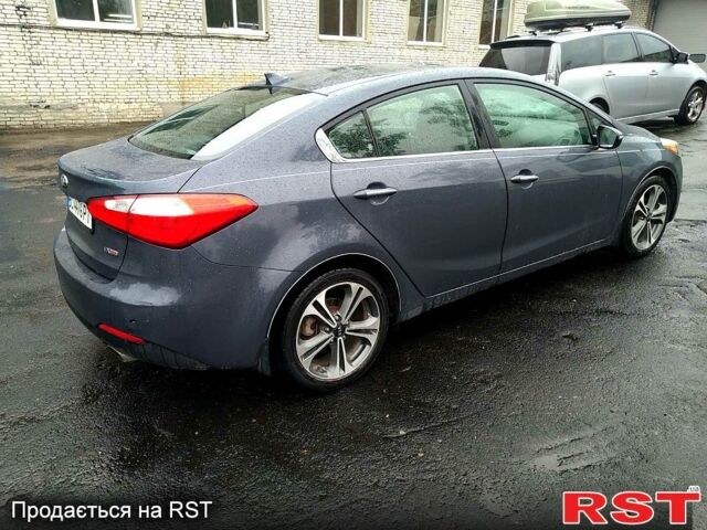 Синий Киа Форте, объемом двигателя 2 л и пробегом 150 тыс. км за 8500 $, фото 1 на Automoto.ua