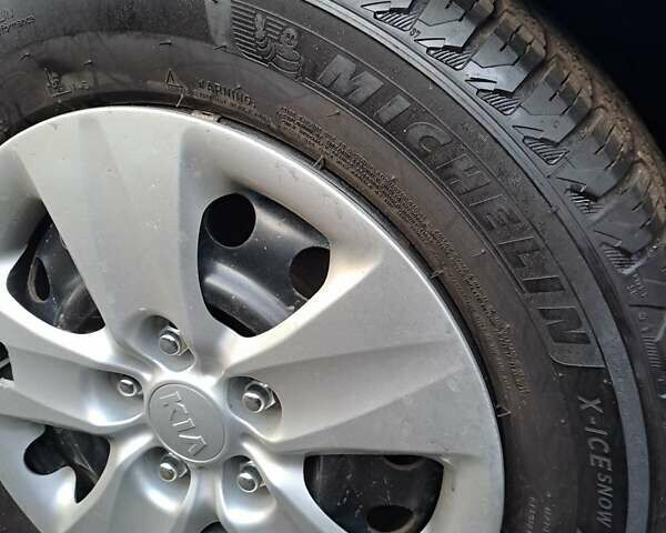 Синий Киа Форте, объемом двигателя 2 л и пробегом 97 тыс. км за 9300 $, фото 15 на Automoto.ua