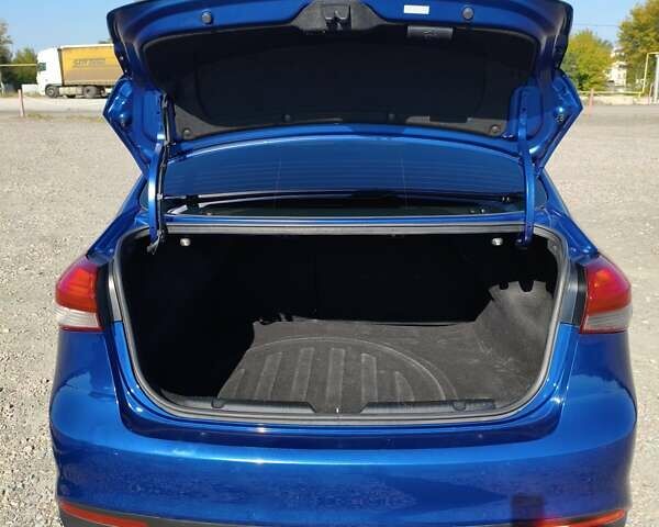 Синий Киа Форте, объемом двигателя 2 л и пробегом 172 тыс. км за 9700 $, фото 14 на Automoto.ua