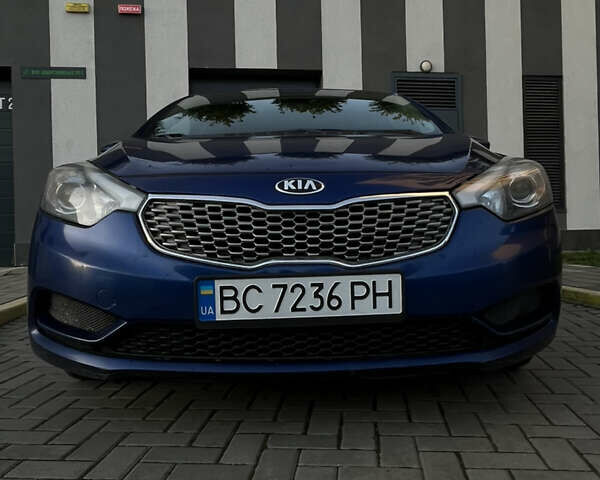 Синий Киа Форте, объемом двигателя 2 л и пробегом 207 тыс. км за 8200 $, фото 7 на Automoto.ua