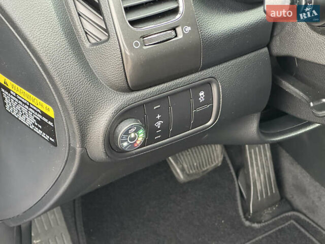 Кіа Форте 2017 у Києві на Automoto.ua Синій Кіа Форте, об'ємом двигуна 2 л та пробігом 145 тис. км за 9900 $, фото 14 на Automoto.ua