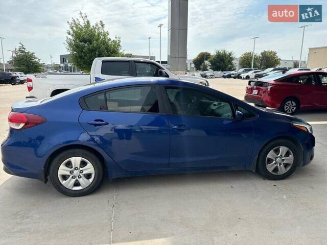 Синий Киа Форте, объемом двигателя 2 л и пробегом 142 тыс. км за 2100 $, фото 4 на Automoto.ua